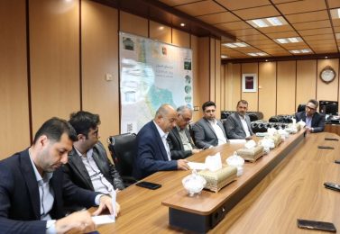 جلسه در دفتر مدیرکل بانک ملت تاریخ ششم مهرماه 1404