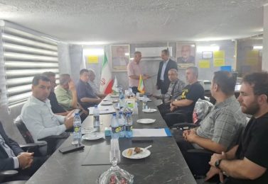 جلسه اعضای هیئت امنای مجتمع میوه و تره بار ولیعصر تاریخ5 آبانماه