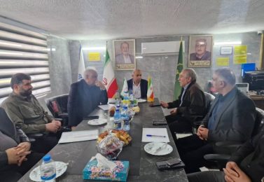  رییس کارگروه میوه و تره بار کشور در نشست بررسی چالشهای میادین تره بار مرکز گیلان در رشت